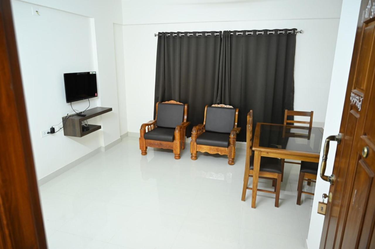 Kshetra Service Apartment Удипи Экстерьер фото
