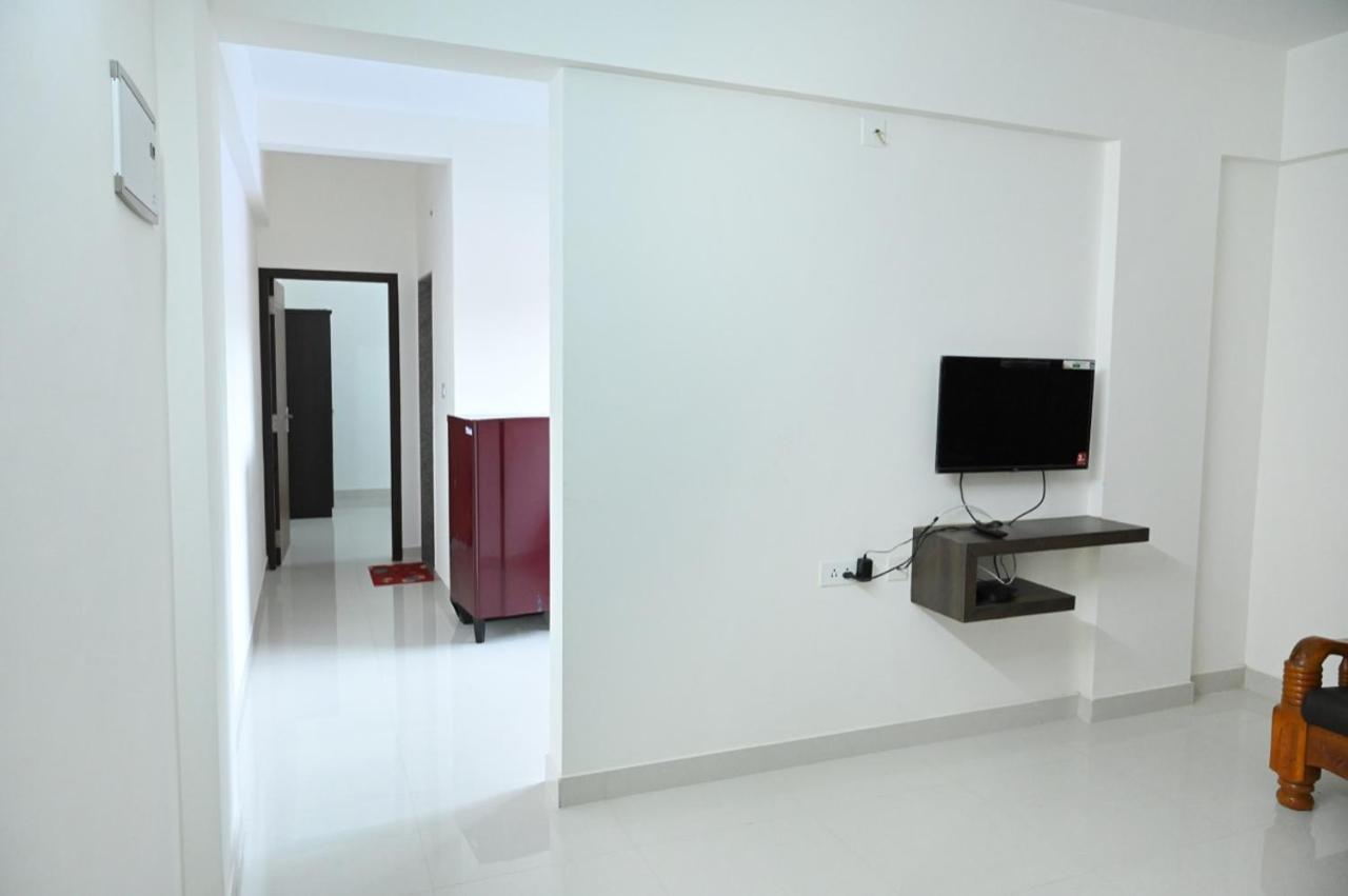 Kshetra Service Apartment Удипи Экстерьер фото